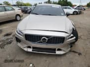 ✅ 2024 Volvo S60 Plus Dark Theme • VIN: 7JRL12FL4RG309080 • Lot: 80149505. Listed on Copart with 5,579 mi. Free auction sales archive from the USA and detailed vehicle history report at DreamBid. Image 5.