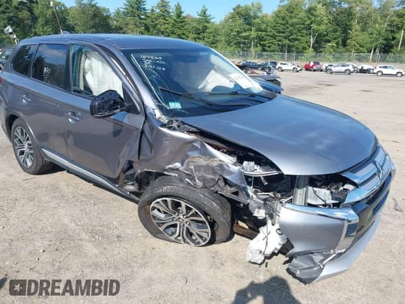 2017 Mitsubishi Outlander ES with VIN JA4AD2A32HZ002721, listed as a IAAI auction lot 43170748 with 72,388 mi miles and . Bid and sale history available at DreamBid. Image 1.