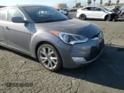✅ 2017 Hyundai Veloster • VIN: KMHTC6AD9HU313363 • Lot: 77983884. Wystawiony na Copart z przebiegiem 85 517 mil. Bezpłatny archiwum sprzedaży aukcyjnych z USA i szczegółowy raport historii pojazdu na DreamBid. Zdjęcie 11.