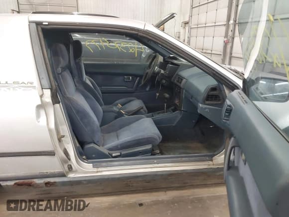 ✅ 1987 Nissan Pulsar • VIN: JN1PN34S8HM047717 • Lot: 42370479. Wystawiony na IAAI z przebiegiem 149 282 mil. Bezpłatny archiwum sprzedaży aukcyjnych z USA i szczegółowy raport historii pojazdu na DreamBid. Zdjęcie 5.