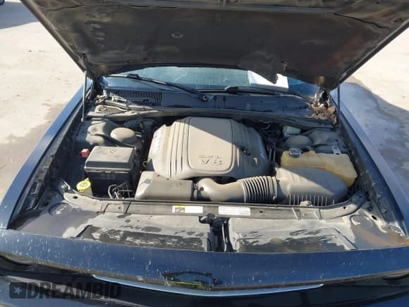 ✅ 2013 Dodge Challenger R/T • VIN: 2C3CDYBT2DH575360 • Lot: 41319042. Wystawiony na IAAI z przebiegiem 173 695 mil. Bezpłatny archiwum sprzedaży aukcyjnych z USA i szczegółowy raport historii pojazdu na DreamBid. Zdjęcie 10.