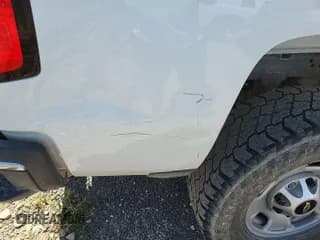 ✅ 2019 Chevrolet Silverado 2500HD Work Truck • VIN: 2GC2KREG3K1189215 • Lot: 42559429. Wystawiony na IAAI z przebiegiem 172 324 mil. Bezpłatny archiwum sprzedaży aukcyjnych z USA i szczegółowy raport historii pojazdu na DreamBid. Zdjęcie 1.