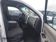 ✅ 2010 Dodge 1500 ST • VIN: 1D7RV1GP6AS233393 • Lot: 42378860. Wystawiony na IAAI z przebiegiem 276 350 mil. Bezpłatny archiwum sprzedaży aukcyjnych z USA i szczegółowy raport historii pojazdu na DreamBid. Zdjęcie 5.