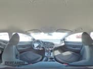 ✅ 2019 Hyundai Elantra SE • VIN: 5NPD74LF1KH495559 • Lot: 84754995. Listed on Copart with 46,253 mi. Free auction sales archive from the USA and detailed vehicle history report at DreamBid. Image 14.