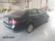 ✅ 2010 Volkswagen Jetta SE • VIN: 3VWRX7AJ2AM047366 • Lot: 42978657. Listed on IAAI with 177,501 mi. Free auction sales archive from the USA and detailed vehicle history report at DreamBid. Image 4.