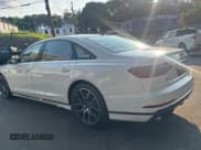 ✅ 2020 Audi S8 • VIN: WAU8SAF82LN011960 • Lot: 59629095. Wystawiony na Copart z przebiegiem 58 167 mil. Bezpłatny archiwum sprzedaży aukcyjnych z USA i szczegółowy raport historii pojazdu na DreamBid. Zdjęcie 3.