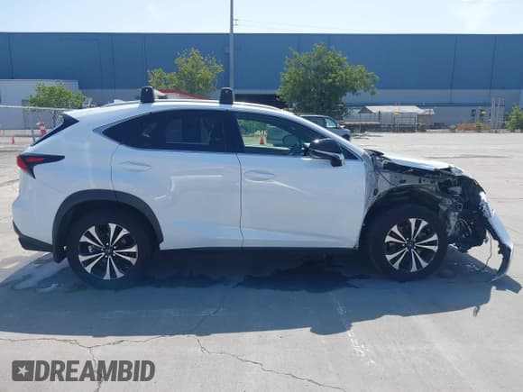 ✅ 2019 Lexus NX 300 • VIN: JTJBARBZ8K2192651 • Lot: 42111207. Wystawiony na IAAI z przebiegiem 148 393 mil. Bezpłatny archiwum sprzedaży aukcyjnych z USA i szczegółowy raport historii pojazdu na DreamBid. Zdjęcie 14.
