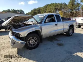✅ 2003 Dodge Dakota SLT • VIN: 1D7HL42N53S266476 • Lot: 79446004. Wystawiony na Copart z przebiegiem 139 911 mil. Bezpłatny archiwum sprzedaży aukcyjnych z USA i szczegółowy raport historii pojazdu na DreamBid. Zdjęcie 1.