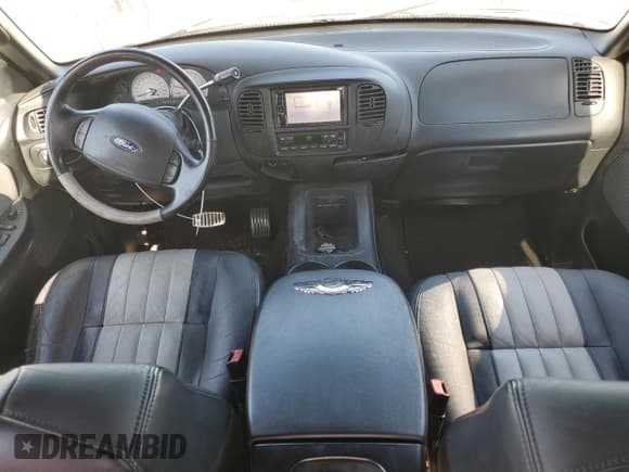 ✅ 2003 Ford F-150 Harley-Davidson • VIN: 1FTRW07373KC44985 • Lot: 58571585. Listed on Copart with 202,249 mi. Free auction sales archive from the USA and detailed vehicle history report at DreamBid. Image 8.