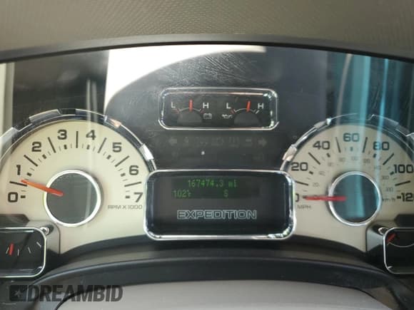 ✅ 2012 Ford Expedition XLT • VIN: 1FMJU1H57CEF10198 • Lot: 58935965. Listed on Copart with 1,674,743 mi. Free auction sales archive from the USA and detailed vehicle history report at DreamBid. Image 9.