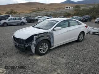 2013 Hyundai Sonata GLS z VIN 5NPEB4AC5DH741818, wystawiony jako Copart lot #70936305 z przebiegiem 116 581 mil mil oraz Szkoda całkowita • Salvage title. Historia ofert i sprzedaży dostępna na DreamBid. Obrazek 1.