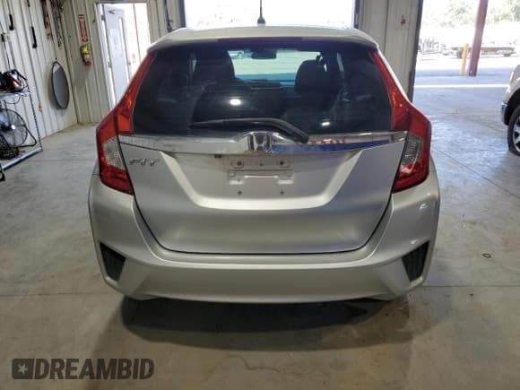 ✅ 2015 Honda Fit EX-L • VIN: 3HGGK5H84FM709280 • Lot: 64244805. Listed on Copart with 110,069 mi. Free auction sales archive from the USA and detailed vehicle history report at DreamBid. Image 6.