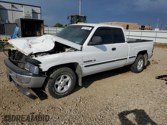 ✅ 1999 Dodge 1500 • VIN: 3B7HC12Y2XG100089 • Lot: 80316435. Listed on Copart with 263,356 mi. Free auction sales archive from the USA and detailed vehicle history report at DreamBid. Image 1.