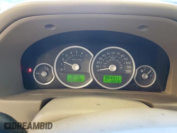 ✅ 2007 Mercury Mariner Premier • VIN: 4M2CU971X7KJ03424 • Lot: 51340895. Listed on Copart with 185,576 mi. Free auction sales archive from the USA and detailed vehicle history report at DreamBid. Image 9.