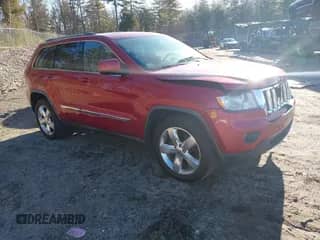 2011 Jeep Grand Cherokee Laredo z VIN 1J4RR4GG0BC528513, wystawiony jako IAAI lot #41903940 z przebiegiem 178 861 mil mil oraz . Historia ofert i sprzedaży dostępna na DreamBid. Obrazek 1.