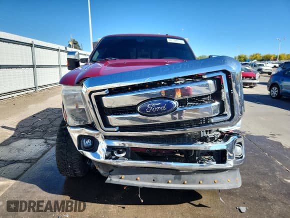 ✅ 2013 Ford F-350 King Ranch • VIN: 1FT8W3BT1DEB74081 • Lot: 86194415. Wystawiony na Copart z przebiegiem 147 052 mil. Bezpłatny archiwum sprzedaży aukcyjnych z USA i szczegółowy raport historii pojazdu na DreamBid. Zdjęcie 5.