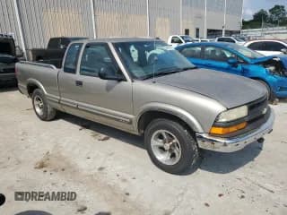 ✅ 2000 Chevrolet S-10 LS • VIN: 1GCCS1954Y8249930 • Лот: 66693694. Опубликован ранее на Copart с пробегом 157 076 миль. Бесплатный доступ к архиву аукционных продаж из США и подробный отчёт об истории автомобиля на DreamBid. Изображение 4.