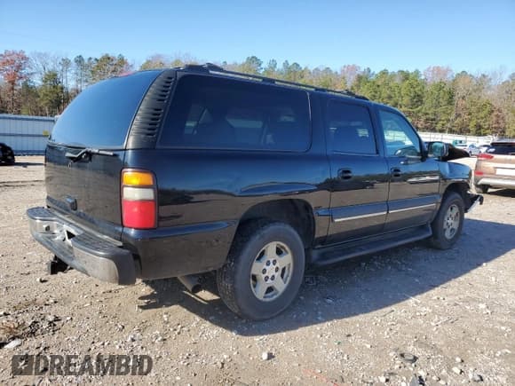 ✅ 2004 Chevrolet Suburban LT • VIN: 3GNFK16Z14G193123 • Lot: 84552174. Wystawiony na Copart z przebiegiem Nie podano. Bezpłatny archiwum sprzedaży aukcyjnych z USA i szczegółowy raport historii pojazdu na DreamBid. Zdjęcie 3.