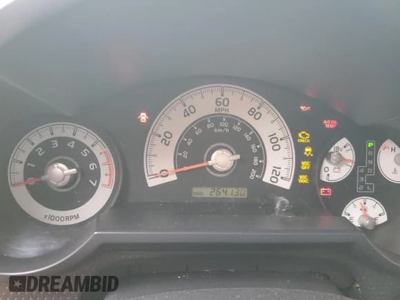 ✅ 2007 Toyota FJ Cruiser • VIN: JTEBU11F070072960 • Лот: 82751345. Опубликован ранее на Copart с пробегом 264 130 миль. Бесплатный доступ к архиву аукционных продаж из США и подробный отчёт об истории автомобиля на DreamBid. Изображение 9.