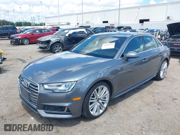 ✅ 2017 Audi A4 • VIN: WAUFNBF46HN037308 • Лот: 42816111. Опубликован ранее на IAAI с пробегом 122 984 миль. Бесплатный доступ к архиву аукционных продаж из США и подробный отчёт об истории автомобиля на DreamBid. Изображение 2.