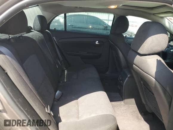 2012 Chevrolet Malibu 1LT z VIN 1G1ZC5E09CF199757, wystawiony jako Copart lot #69290055 z przebiegiem 147 177 mil mil oraz Czysty tytuł • Clean title. Historia ofert i sprzedaży dostępna na DreamBid. Obrazek 10.