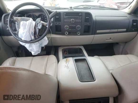 ✅ 2008 Chevrolet Silverado 1500 2LT • VIN: 2GCEC19J181266349 • Lot: 43230045. Wystawiony na Copart z przebiegiem 204 540 mil. Bezpłatny archiwum sprzedaży aukcyjnych z USA i szczegółowy raport historii pojazdu na DreamBid. Zdjęcie 8.