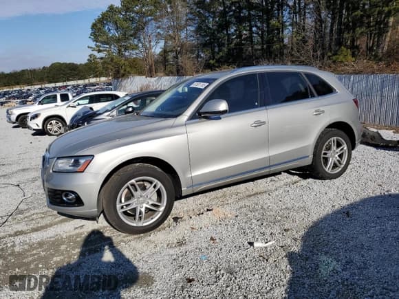 ✅ 2016 Audi Q5 Premium Plus • VIN: WA1L2BFP4GA120339 • Lot: 41581785. Listed on Copart with 101,697 mi. Free auction sales archive from the USA and detailed vehicle history report at DreamBid. Image 1.