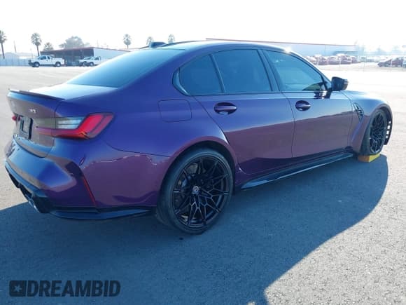 ✅ 2023 BMW M3 • VIN: WBS53AY05PFP25875 • Lot: 41401010. Listed on IAAI with 31,011 mi. Free auction sales archive from the USA and detailed vehicle history report at DreamBid. Image 4.