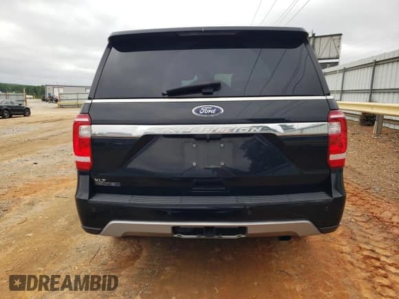 ✅ 2018 Ford Expedition XLT • VIN: 1FMJU1JT1JEA71957 • Lot: 58747555. Listed on Copart with 88,429 mi. Free auction sales archive from the USA and detailed vehicle history report at DreamBid. Image 6.