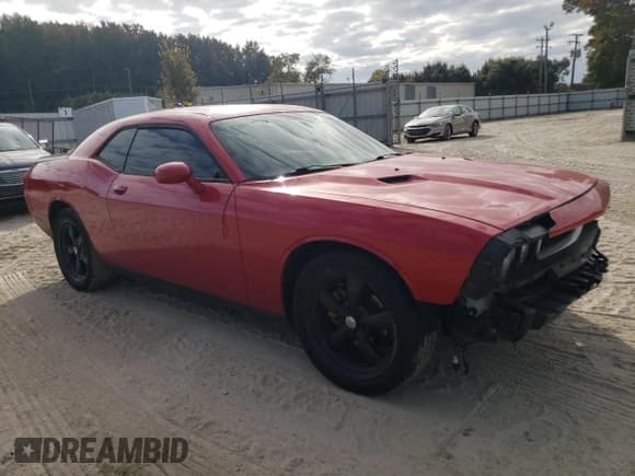 ✅ 2011 Dodge Challenger • VIN: 2B3CJ4DG1BH575068 • Lot: 78092804. Wystawiony na Copart z przebiegiem 133 075 mil. Bezpłatny archiwum sprzedaży aukcyjnych z USA i szczegółowy raport historii pojazdu na DreamBid. Zdjęcie 4.
