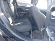 ✅ 2016 Jeep Cherokee Latitude • VIN: 1C4PJMCS3GW218375 • Лот: 43699095. Опубликован ранее на IAAI с пробегом 120 868 миль. Бесплатный доступ к архиву аукционных продаж из США и подробный отчёт об истории автомобиля на DreamBid. Изображение 8.