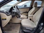 ✅ 2014 Hyundai Accent GLS • VIN: KMHCU4AEXEU775484 • Лот: 77489994. Опубликован ранее на Copart с пробегом 131 602 миль. Бесплатный доступ к архиву аукционных продаж из США и подробный отчёт об истории автомобиля на DreamBid. Изображение 7.