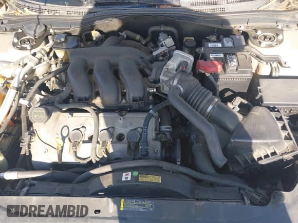 ✅ 2008 Mercury Milan Premier • VIN: 3MEHM02148R662431 • Lot: 41082625. Listed on IAAI with 133,652 mi. Free auction sales archive from the USA and detailed vehicle history report at DreamBid. Image 10.