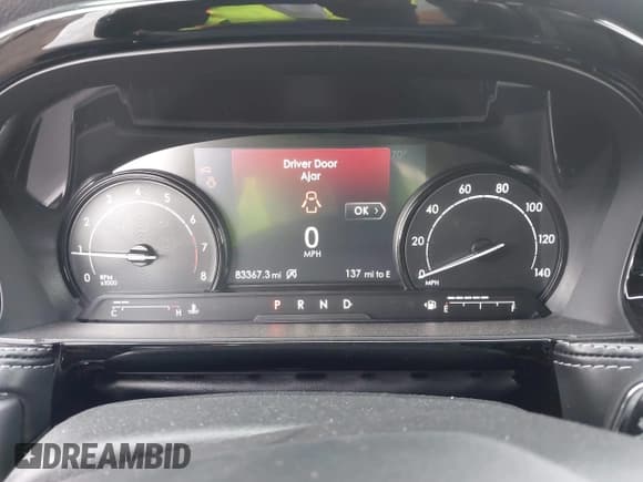 ✅ 2022 Lincoln Corsair Standard • VIN: 5LMCJ1D9XNUL12621 • Lot: 42876830. Wystawiony na IAAI z przebiegiem 83 367 mil. Bezpłatny archiwum sprzedaży aukcyjnych z USA i szczegółowy raport historii pojazdu na DreamBid. Zdjęcie 7.