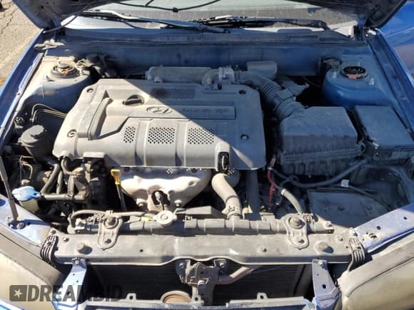 ✅ 2006 Hyundai Elantra GLS • VIN: KMHDN46D56U275137 • Лот: 86593475. Опубликован ранее на Copart с пробегом 210 362 миль. Бесплатный доступ к архиву аукционных продаж из США и подробный отчёт об истории автомобиля на DreamBid. Изображение 11.