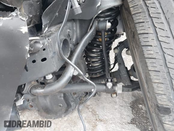 ✅ 2021 Jeep Gladiator Sport S • VIN: 1C6JJTAG9ML604950 • Lot: 39912720. Listed on IAAI with 34,640 mi. Free auction sales archive from the USA and detailed vehicle history report at DreamBid. Image 17.