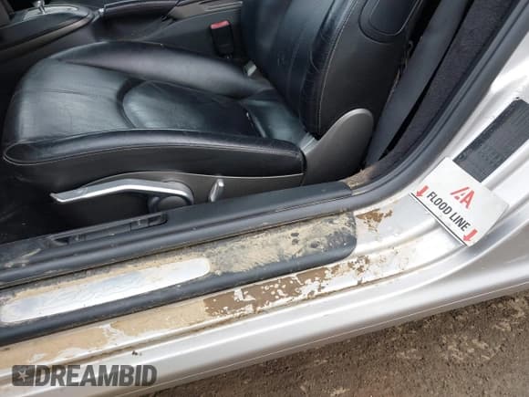 ✅ 2005 Porsche Boxster • VIN: WP0CA29855U711921 • Lot: 42904811. Wystawiony na IAAI z przebiegiem Nie podano. Bezpłatny archiwum sprzedaży aukcyjnych z USA i szczegółowy raport historii pojazdu na DreamBid. Zdjęcie 6.