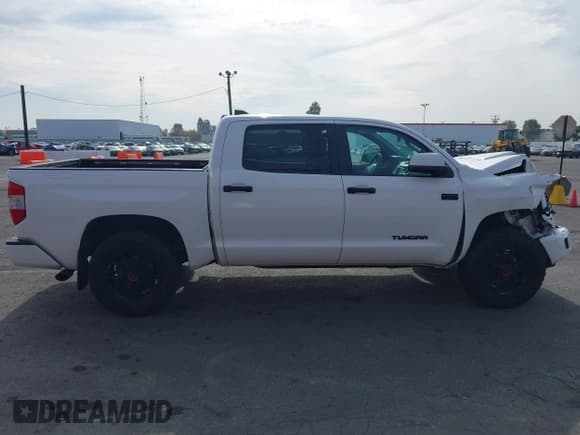 ✅ 2020 Toyota Tundra SR5 • VIN: 5TFDY5F16LX908407 • Lot: 43668429. Listed on IAAI with 87,009 mi. Free auction sales archive from the USA and detailed vehicle history report at DreamBid. Image 13.
