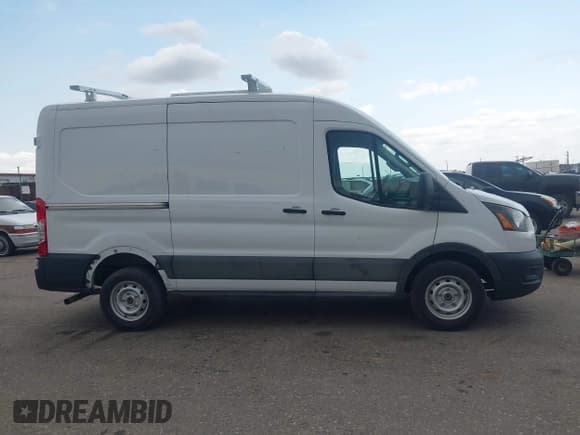 ✅ 2023 Ford Transit Cargo • VIN: 1FTBR1C8XPKB45650 • Лот: 42859024. Опубликован ранее на IAAI с пробегом 18 642 миль. Бесплатный доступ к архиву аукционных продаж из США и подробный отчёт об истории автомобиля на DreamBid. Изображение 13.