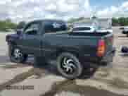 2002 Chevrolet Silverado 1500 LS with VIN 1GCEK14T72Z106860, listed as a Copart auction lot 54909765 with 301,431 mi miles and Salvage title. Bid and sale history available at DreamBid. Image 2.