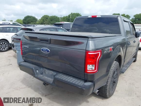 ✅ 2017 Ford F-150 XL • VIN: 1FTEW1CP0HKD92965 • Lot: 42690554. Listed on IAAI with 157,960 mi. Free auction sales archive from the USA and detailed vehicle history report at DreamBid. Image 4.