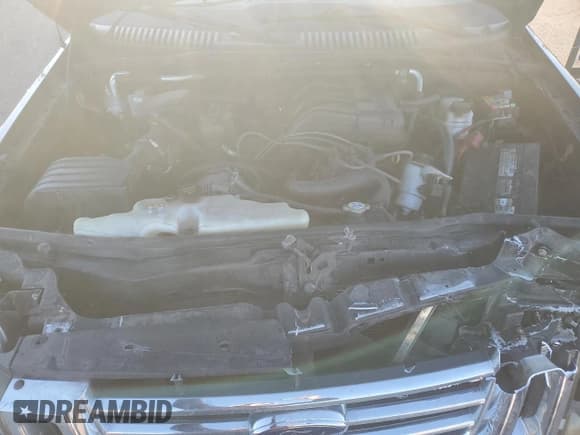 ✅ 2008 Ford Explorer Sport Trac XLT • VIN: 1FMEU51E88UA52557 • Лот: 86188125. Опубликован ранее на Copart с пробегом 147 603 миль. Бесплатный доступ к архиву аукционных продаж из США и подробный отчёт об истории автомобиля на DreamBid. Изображение 11.