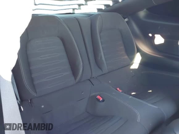 ✅ 2017 Ford Mustang GT • VIN: 1FA6P8CF2H5317061 • Lot: 40916894. Listed on IAAI with 27,110 mi. Free auction sales archive from the USA and detailed vehicle history report at DreamBid. Image 8.