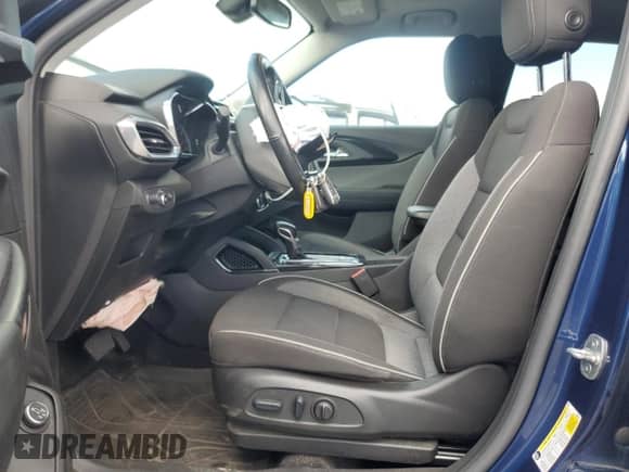 2023 Chevrolet TrailBlazer LT с VIN KL79MRSL1PB044544, выставлен на аукционе Copart как лот 90131005 с пробегом 89 798 миль миль и Списание • Salvage title. История ставок и продаж доступна на DreamBid. Изображение 7.