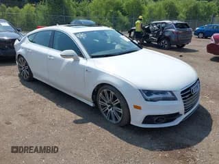 ✅ 2012 Audi A7 Prestige • VIN: WAUSGAFC6CN013433 • Lot: 42781712. Wystawiony na IAAI z przebiegiem 136 350 mil. Bezpłatny archiwum sprzedaży aukcyjnych z USA i szczegółowy raport historii pojazdu na DreamBid. Zdjęcie 1.