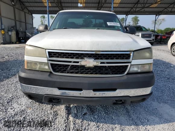 ✅ 2006 Chevrolet Silverado 2500HD LT3 • VIN: 1GCHK23U26F142623 • Лот: 59530695. Опубликован ранее на Copart с пробегом 126 350 миль. Бесплатный доступ к архиву аукционных продаж из США и подробный отчёт об истории автомобиля на DreamBid. Изображение 5.