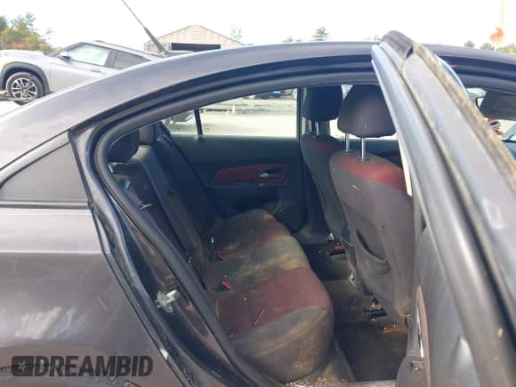 2014 Chevrolet Cruze 1LT с VIN 1G1PC5SB9E7444566, выставлен на аукционе IAAI как лот 43456976 с пробегом 207 966 миль миль и . История ставок и продаж доступна на DreamBid. Изображение 8.