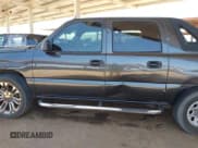 ✅ 2005 Chevrolet Avalanche Z66 • VIN: 3GNEC12Z45G289005 • Lot: 42688332. Listed on IAAI with 280,901 mi. Free auction sales archive from the USA and detailed vehicle history report at DreamBid. Image 6.