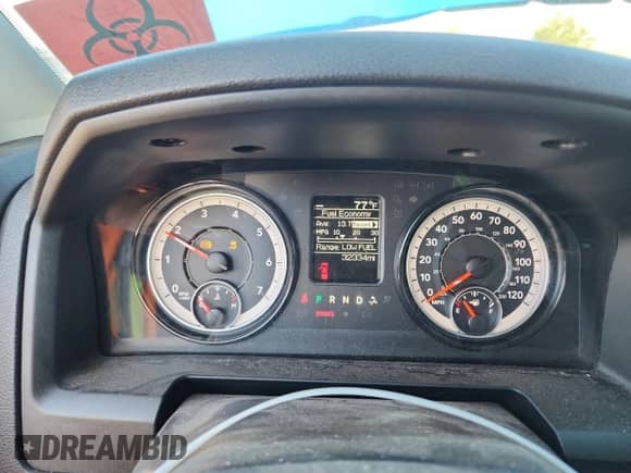 2023 Ram 1500 Tradesman z VIN 3C6RR7KG3PG602131, wystawiony jako Copart lot #70957475 z przebiegiem 32 334 mil mil oraz Szkoda całkowita • Salvage title. Historia ofert i sprzedaży dostępna na DreamBid. Obrazek 9.