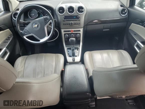 ✅ 2014 Chevrolet Captiva Sport LTZ • VIN: 3GNAL4EK5ES568751 • Lot: 52887035. Wystawiony na Copart z przebiegiem 163 230 mil. Bezpłatny archiwum sprzedaży aukcyjnych z USA i szczegółowy raport historii pojazdu na DreamBid. Zdjęcie 8.